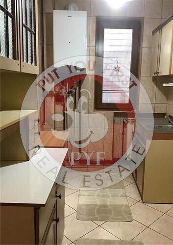 Piata Unirii, apartament 2 camere, 44 mp, semidecomandat, B8464.